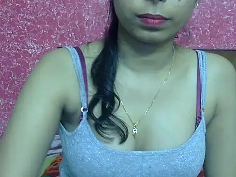 Chat XXX en directo de SONIYA_47