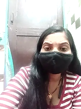 Payal-001: онлайн-секс-чат