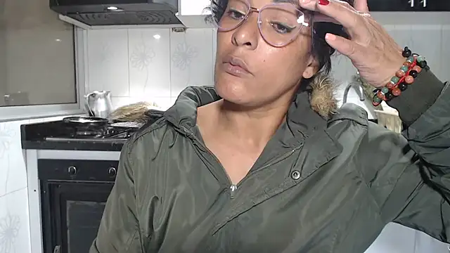 Онлайн чат XXX kateleyagrey