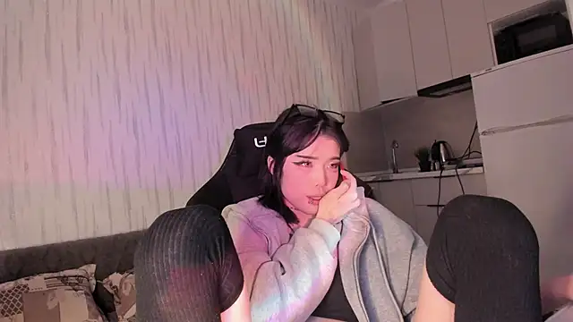 Velvetsky_1 – Naživo XXX chat