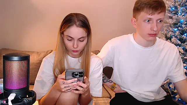 juliaanddima's Live XXX Chat