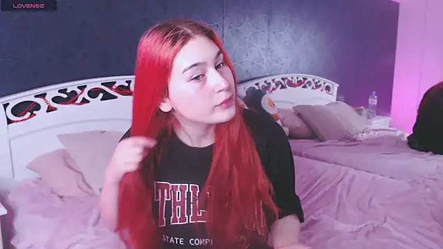 Lili_Luuu's Live XXX Chat