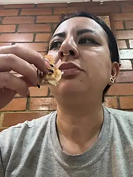 Abril_Luv's Live XXX Chat