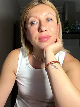 Kittie_Valentine's Live XXX Chat