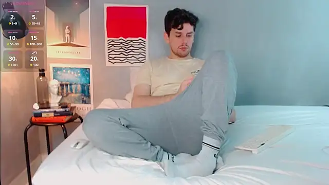 Elio555: απευθείας συνομιλία ΧΧΧ