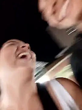 Julieth_hot-69's Live XXX Chat