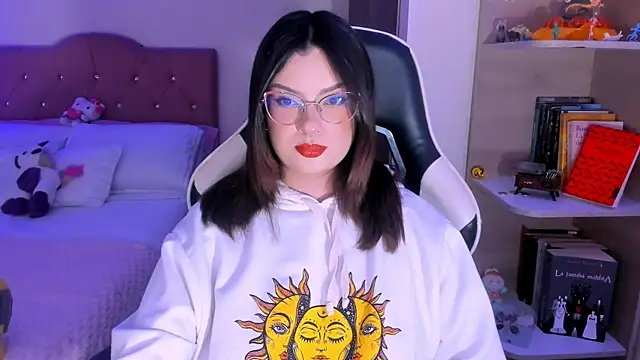 OphelianaRose33's Live XXX Chat