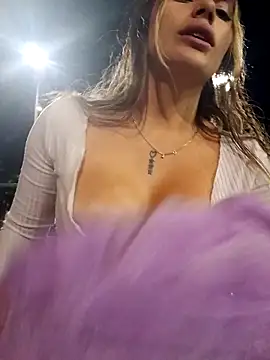 Cata_city1106's Live XXX Chat