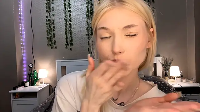 Czat XXX na żywo – LlsabethHaze