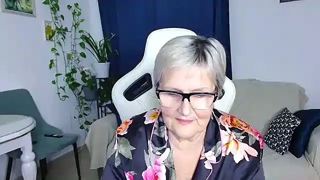 Czat XXX na żywo – Selenna57