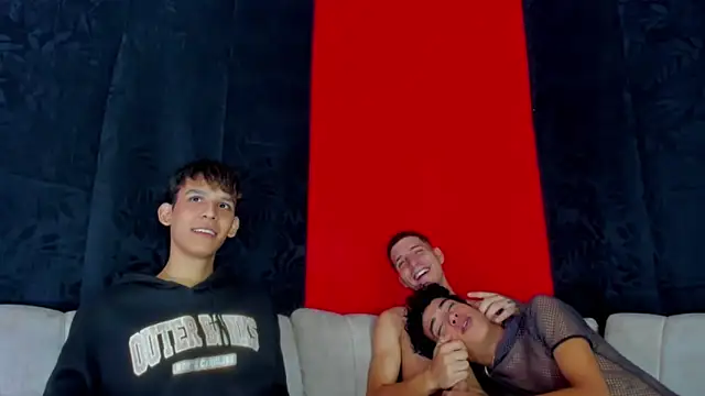 Pleasure_boys_hot's Live XXX Chat