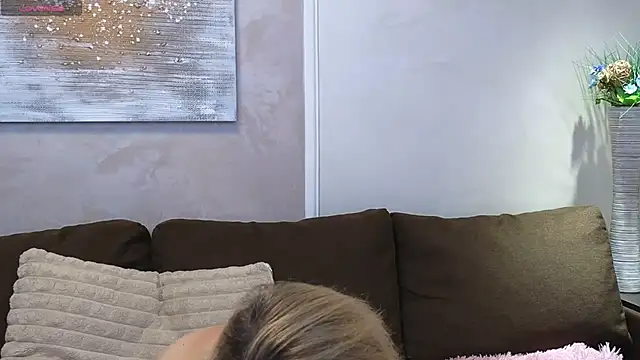 Lady_Murenza's Live XXX Chat