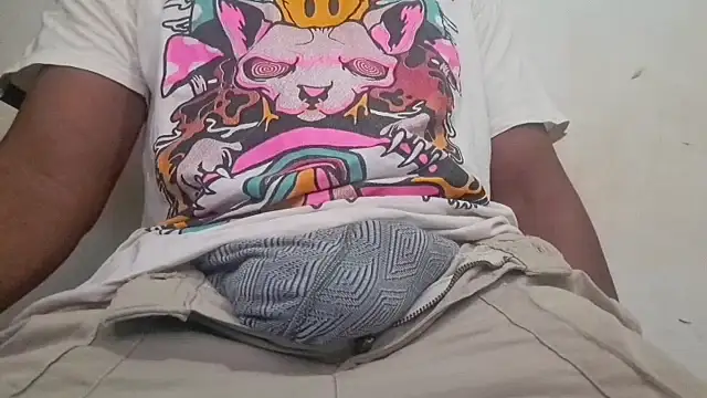 royblackbigpvt's Live XXX Chat