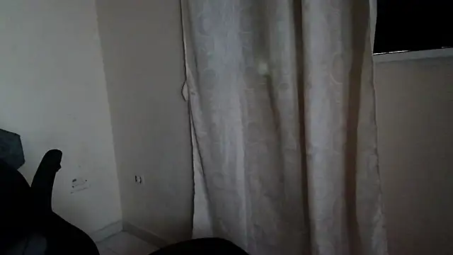 Horny_tgn 现场XXX聊天