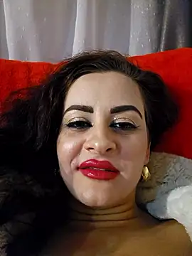 QueensInspireKingsのライブXXXチャット