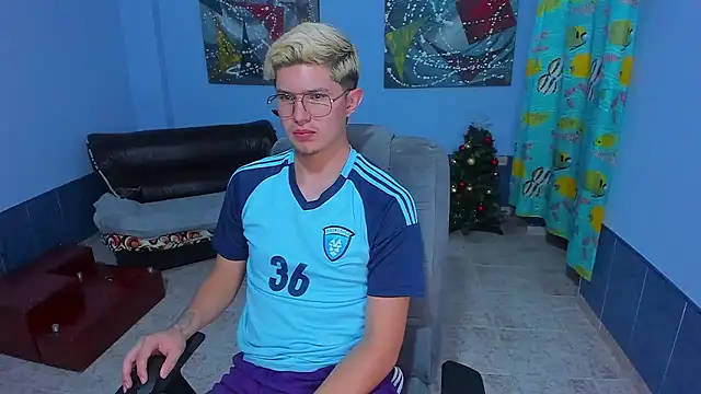 Онлайн чат XXX patrik_027