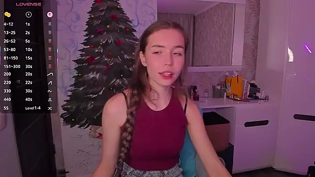 YonaBones' Webcam Show