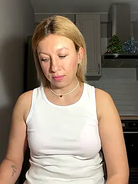 Kittie_Valentine's Live XXX Chat