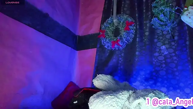 Cata-angel live XXX chat