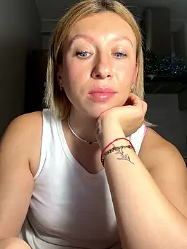 Kittie_Valentine live XXX chat