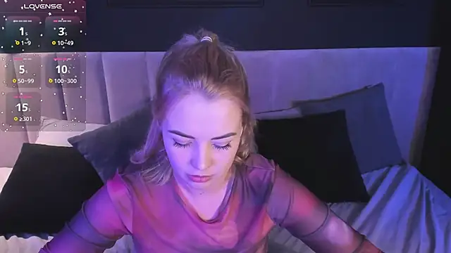 StephanieSweety live XXX chat