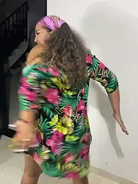 ISIS17_EF's Live XXX Chat