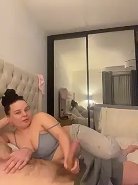 Kinkycouple142 Live XXX-chat