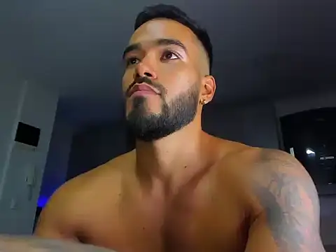 Alexander_Martines 在線直播表演