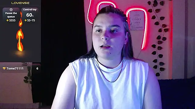 Nika_1_のライブXXXチャット