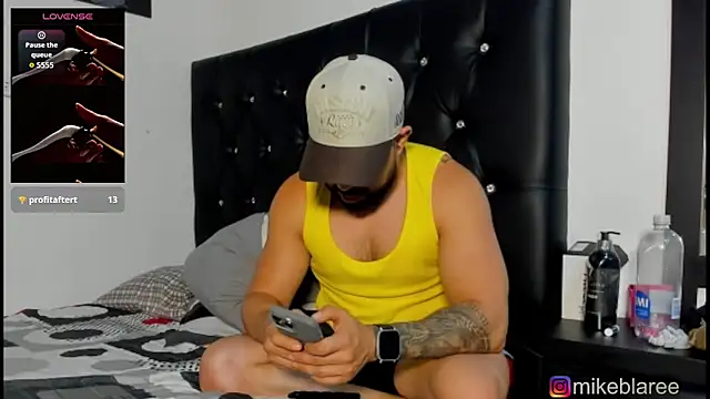 mikeblareeのライブXXXチャット