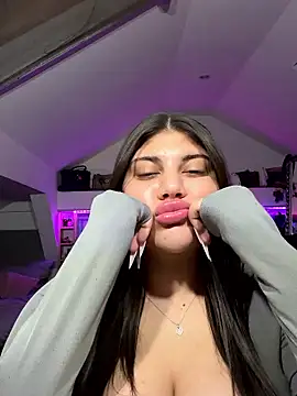 MinaKhalina live XXX chat