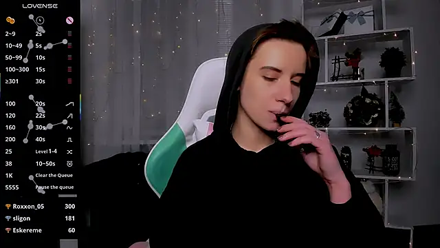 _Rein_ramm Adlı Modelin Canlı XXX Sohbeti