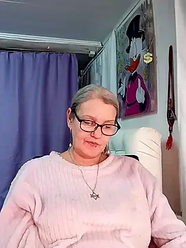 irinamaux Adlı Modelin Canlı XXX Sohbeti