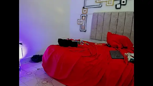 dirty_couple22's Live XXX Chat