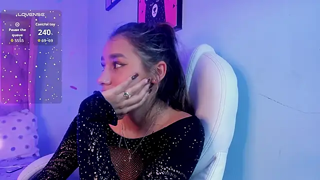 Chatroom XXX en direct de _Sophie__miller