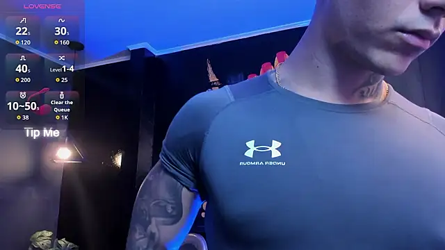 Онлайн чат XXX SalvatoreDmore