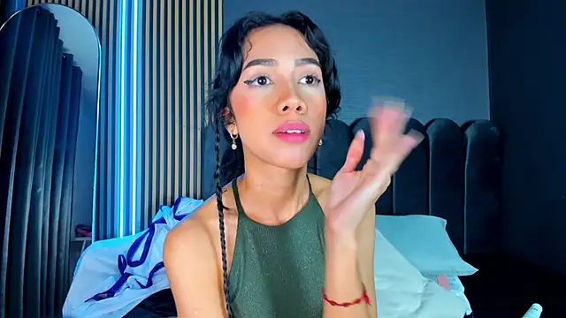 Gina_77's Live XXX Chat