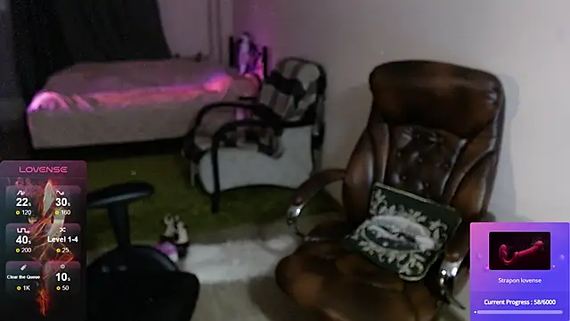 Irwi_Tomboy live XXX chat