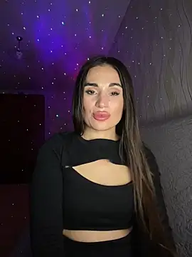 MonikaSi Adlı Modelin Canlı XXX Sohbeti
