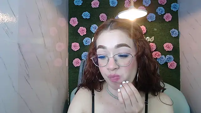 Chatroom XXX en direct de Kimberly23_a