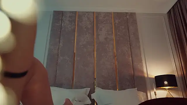 MilaDYstarlight Chat XXX in diretta