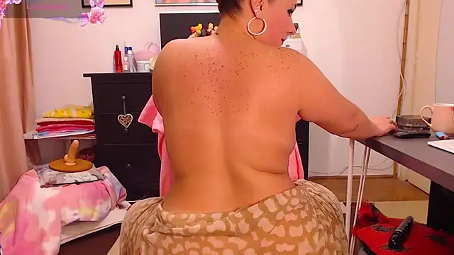 passionforkiss' Live XXX Chat