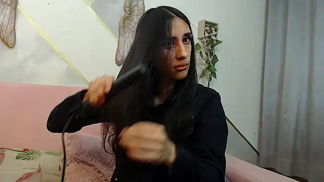 RoxanaCyrano_ – Naživo XXX chat