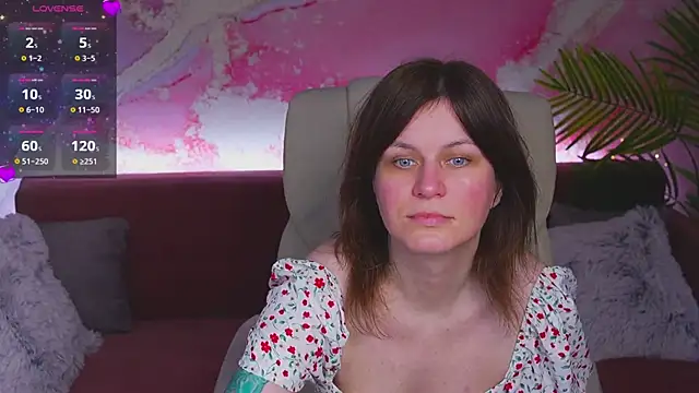 TinaMelt live XXX chat