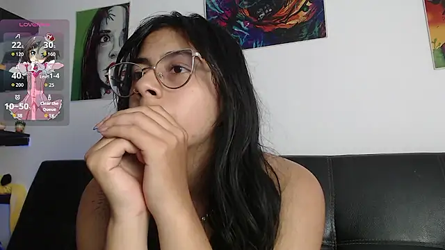 Chatroom XXX en direct de Laramucci