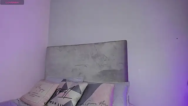 KIMAPRIL – Live XXX-chat