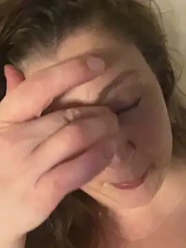 Anna_AlexaのライブXXXチャット