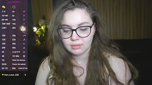 LuxSopphia's Live XXX Chat