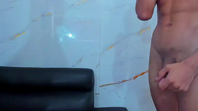 Little_nicoll Show Webcam