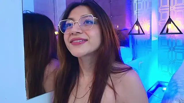 SariNorrisfg – Naživo XXX chat